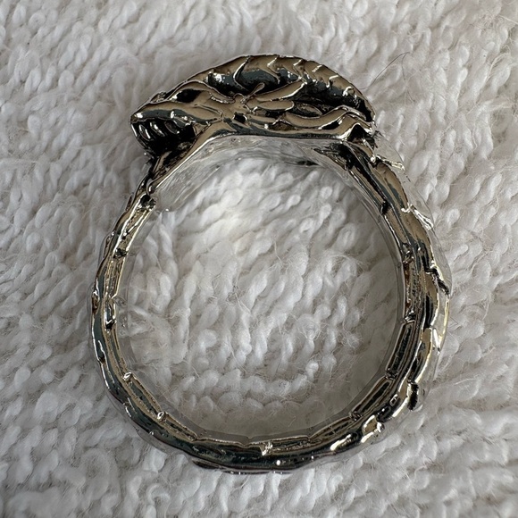 Unique Silver Tone Snake Ouroboros Ring Size 10 Unisex - Picture 7 of 9